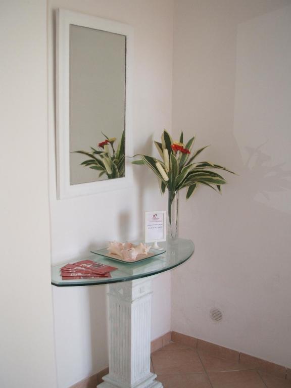 La Locanda Country House Borgo Montenero Luaran gambar