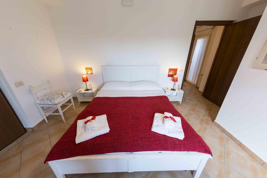 La Locanda Country House Borgo Montenero Luaran gambar